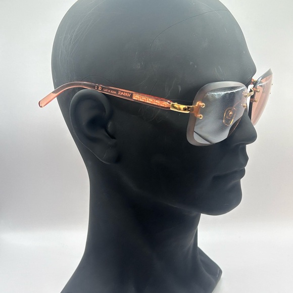 Versace Sunglasses X74 - Picture 3 of 6